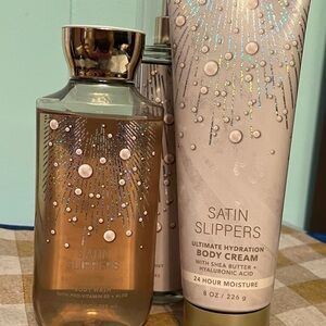 B&BW Satin Slippers  Set ~ NWT